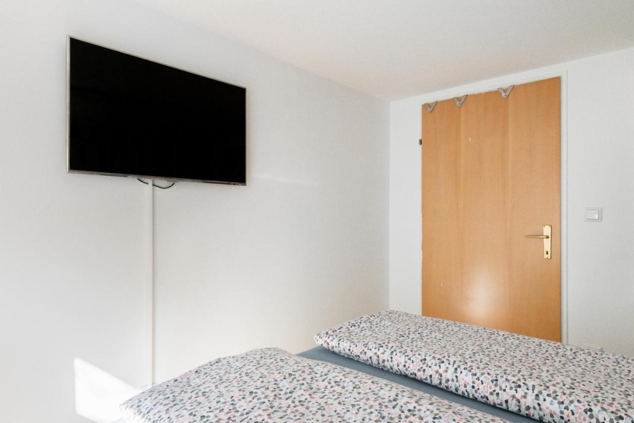 Your Cozy * 12 Min To City Center Apartment Wien